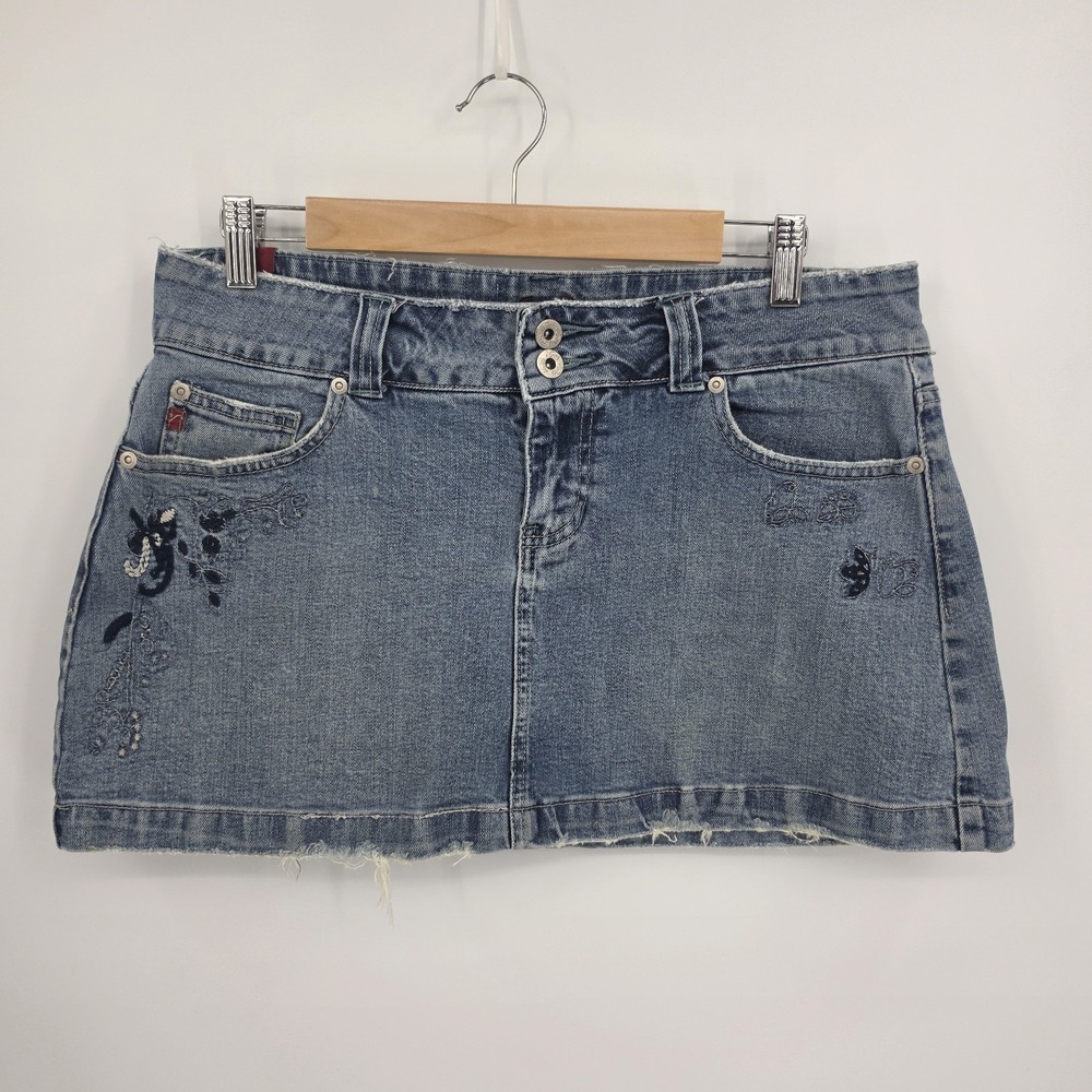 Vintage Y2K Vanity Denim Micro Mini Jean Skirt Sz 9 Boho Country Embroidery Blue